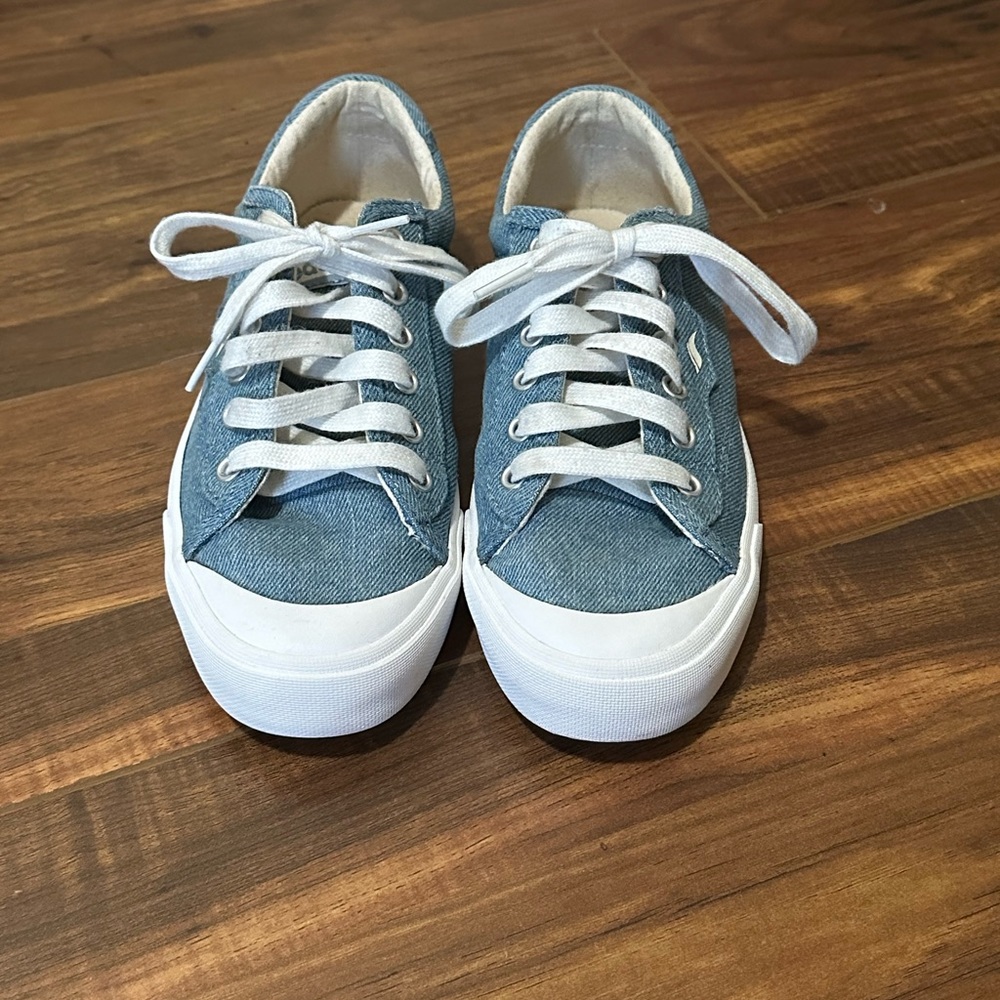 Women’s Denim Keds